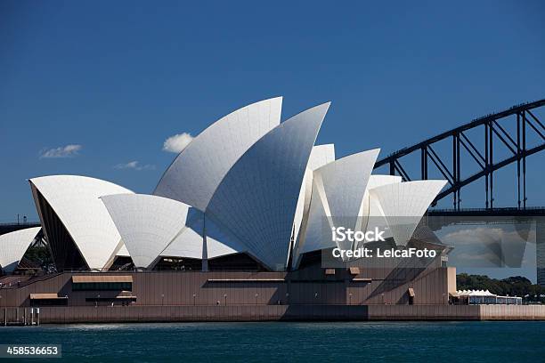 Sydney Opera House W Poziomie - zdjęcia stockowe i więcej obrazów Australia - Australia, Bez ludzi, Budynek z zewnątrz