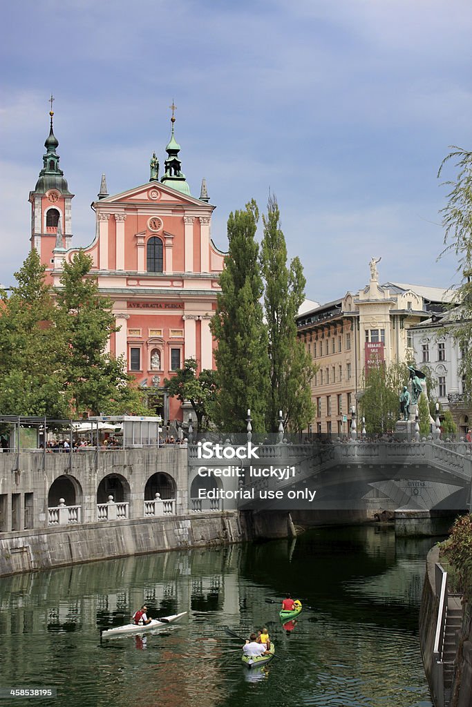 Canoing em Ljubljana - Foto de stock de Arquitetura royalty-free
