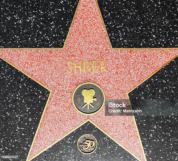Shreks Estrela Na Hollywood Passeio Da Fama De Hollywood - Fotografias de stock e mais imagens de Adulação
