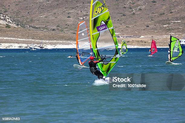 Windsurfen Stockfoto und mehr Bilder von Aktivitäten und Sport - Aktivitäten und Sport, Alacati, Asien