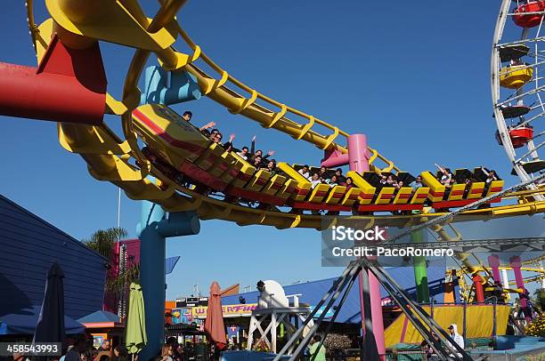 Foto de Montanharussa No Píer De Santa Monica Na Califórnia e mais fotos de stock de Atração de Parque de Diversão