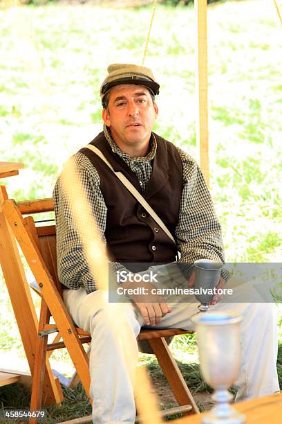 Guerra Civil Foto de stock y más banco de imágenes de Adulto - Adulto, Campamento Militar, Color - Tipo de imagen