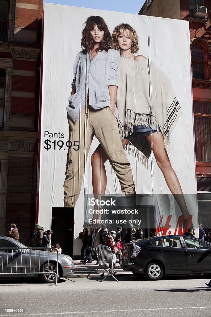 H & M loja Soho Manhattan - Foto de stock de H&amp;M royalty-free