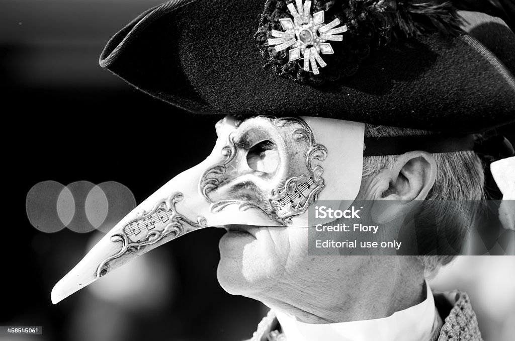 Erwachsene mit einem typischen venezianischen Maske - Lizenzfrei Maske Stock-Foto