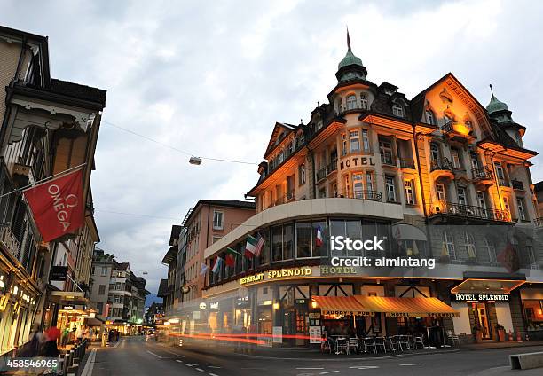 Interlaken In Der Dämmerung Stockfoto und mehr Bilder von Interlaken - Schweiz - Interlaken - Schweiz, Abenddämmerung, Architektur