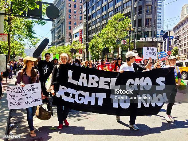 Monsanto Und Genetisch Veränderte Nahrungsmittel Demonstration In San Francisco Stockfoto und mehr Bilder von Aktiver Lebensstil