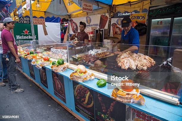 Fiesta De San Gennaro La Ciudad De Nueva York Foto de stock y más banco de imágenes de Ciudad de Nueva York - Ciudad de Nueva York, Comida callejera, Festival de San Genaro