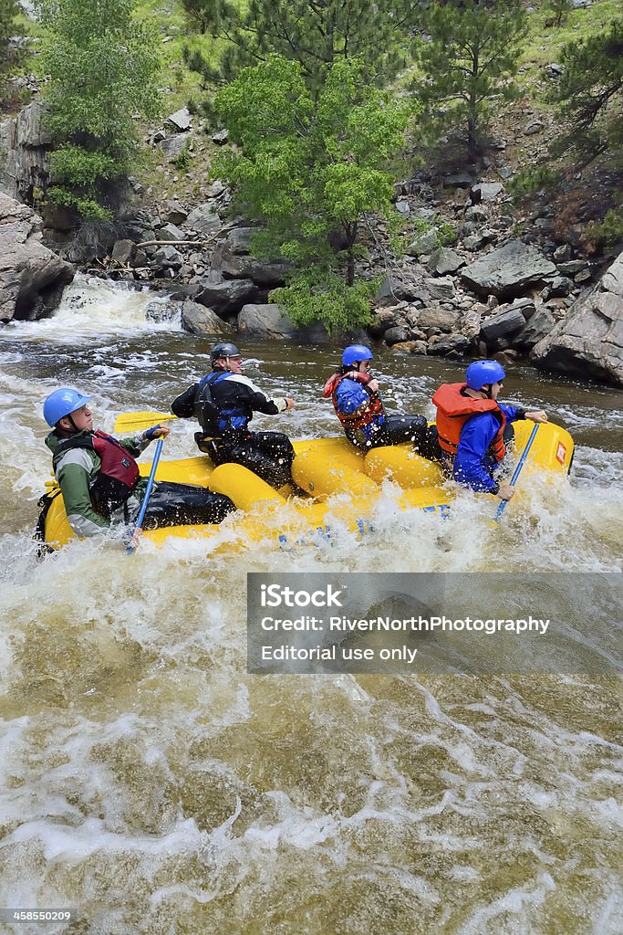 Rafting en aguas rápidas, Colorado - Foto de stock de Actividad libre de derechos