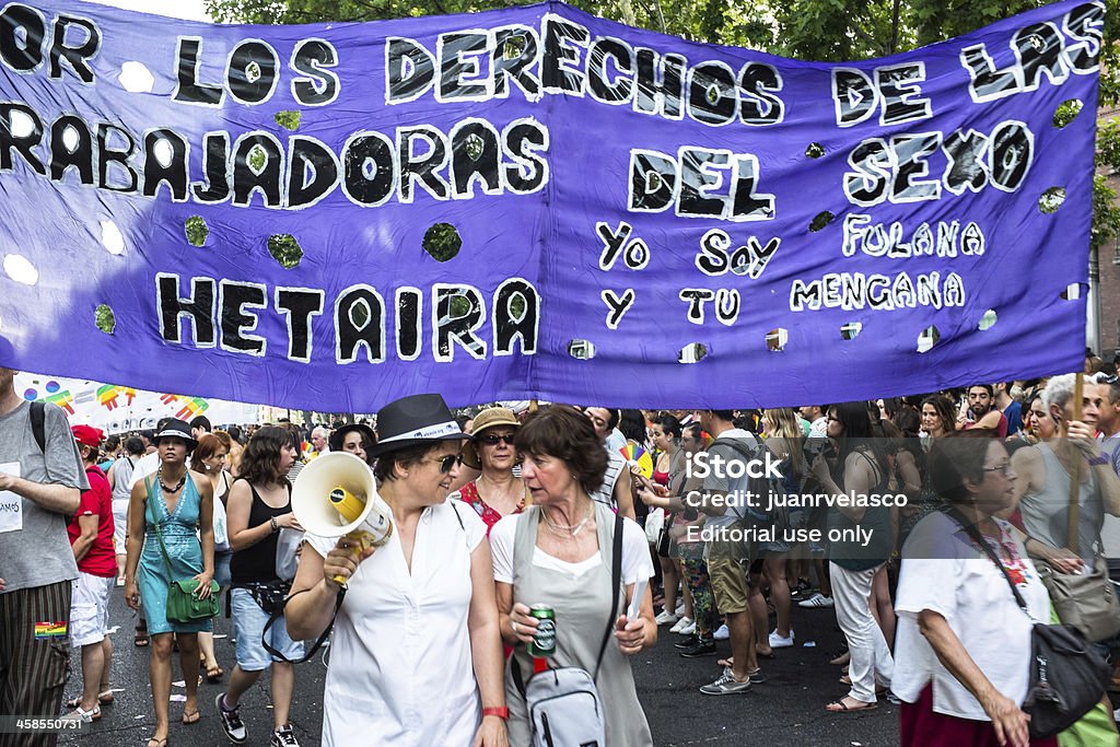 Manifestation à la Gay Pride de Madrid - Photo de Adulte libre de droits