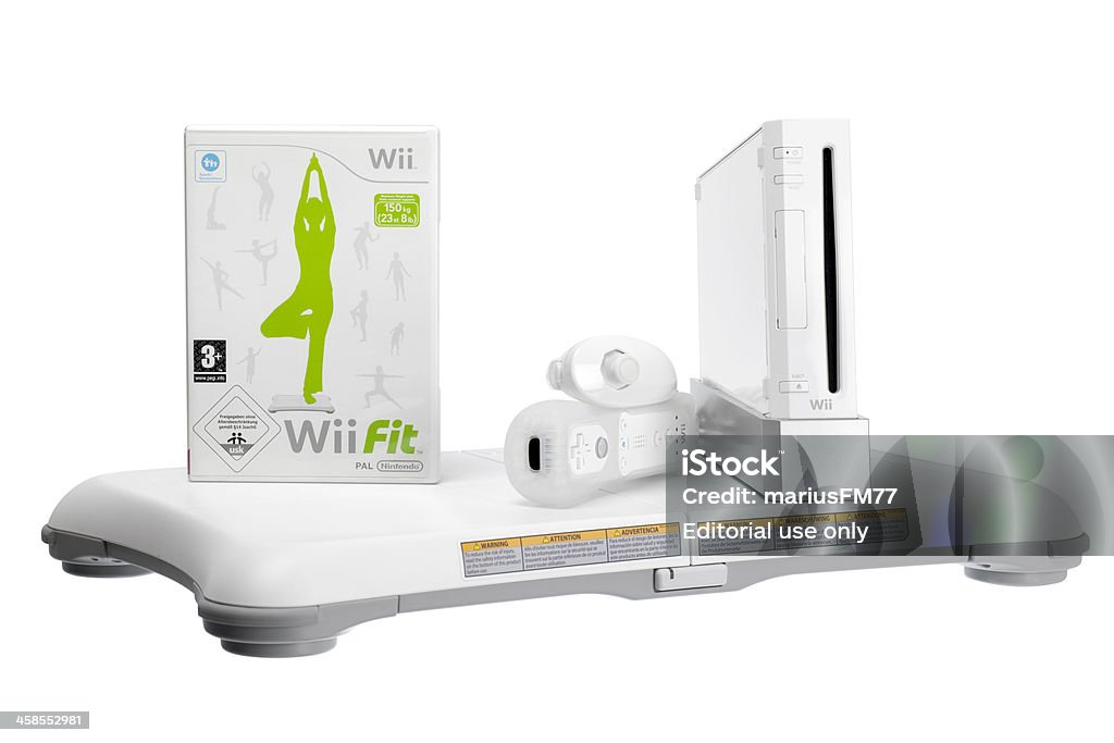 Sistema com Nintendo Wii fit - Foto de stock de Figura para recortar royalty-free