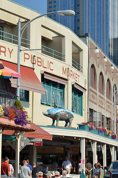 パイクプレイスマーケット、シアトル - pike place market market seattle tourist ストックフォトと画像