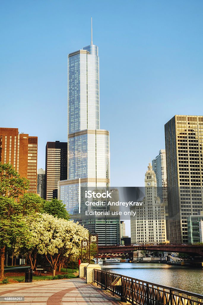 Le Trump International Hotel Tower à Chicago, dans l'Illinois - Photo de Architecture libre de droits