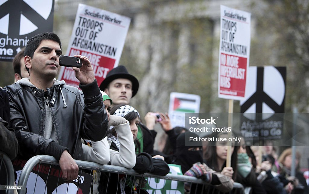 Manifestantes Anti-Guerra, Londres. - Foto de stock de 20 Anos royalty-free