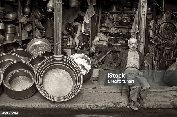 Copperworking In Kaleici Denizli Türkei Stockfoto und mehr Bilder von Anatolien - Anatolien, Arbeitsstätten, Asien