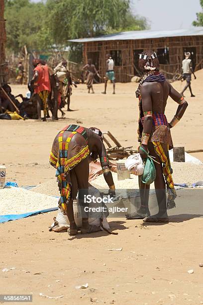 Afrikanische Frauen Im The Market Stockfoto und mehr Bilder von Afrika - Afrika, Afrikanische Kultur, Erwachsene Person