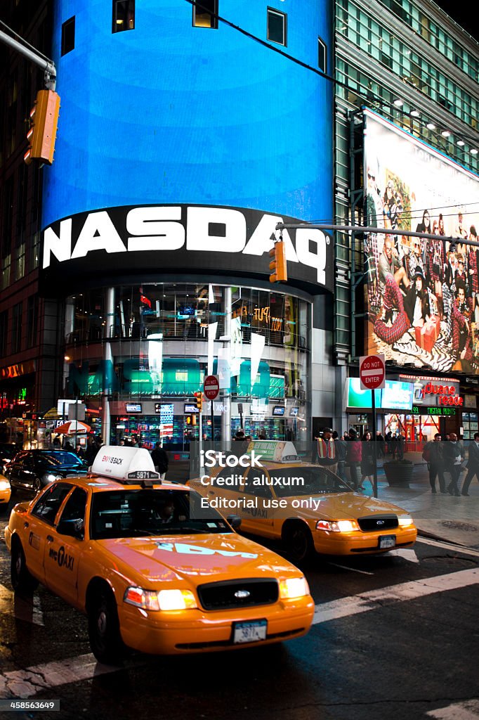 Times Square New York City - Foto stock royalty-free di NASDAQ