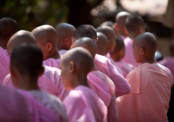 kalaywa tawya konwent, myanmar - kalaywa tawya monastery zdjęcia i obrazy z banku zdjęć