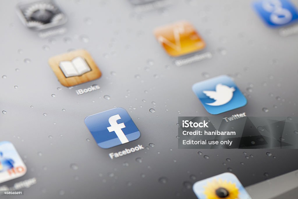 Facebook 앱 - 로열티 프리 Brand Name Online Messaging Platform 스톡 사진