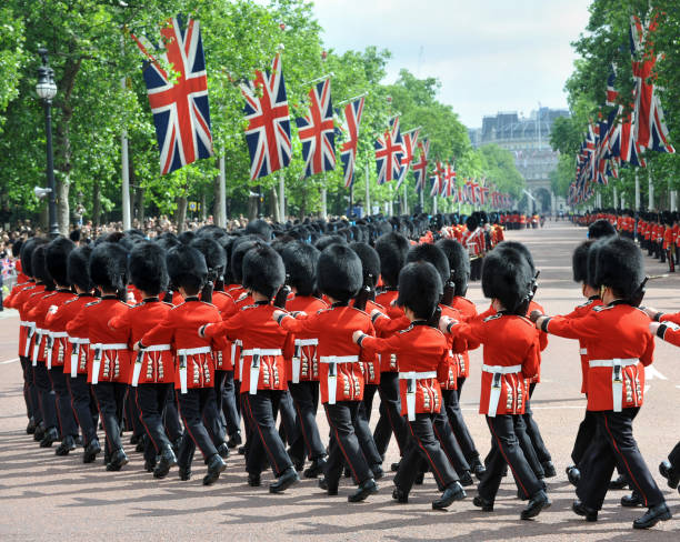 pageantry britannique - london england honor guard british culture nobility photos et images de collection