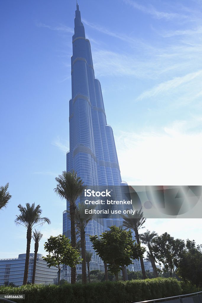 Burj Khalifa-edificio più alto del mondo - Foto stock royalty-free di Ambientazione esterna