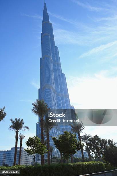 Burj Khalifaedificio Più Alto Del Mondo - Fotografie stock e altre immagini di Ambientazione esterna - Ambientazione esterna, Arabesco - Stili, Arabia