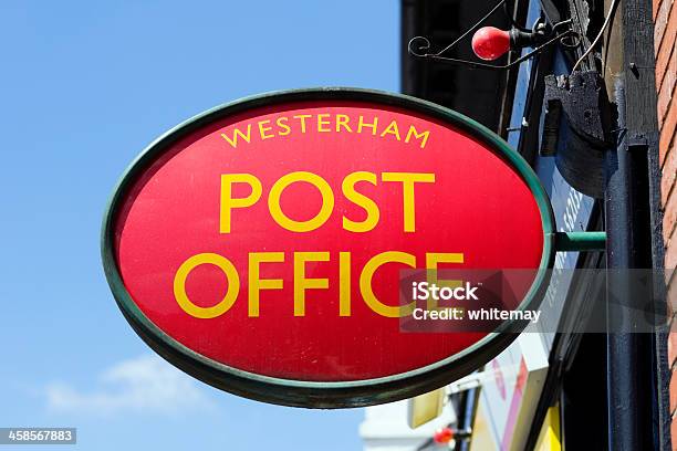 Post Office Accedi Westerham Kent - Fotografie stock e altre immagini di Cielo - Cielo, Colore brillante, Composizione orizzontale