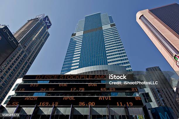 Morgan Stanley Bank In Times Square Stockfoto und mehr Bilder von Morgan Stanley-Zentrale - Morgan Stanley-Zentrale, Bundesstaat New York, New York City