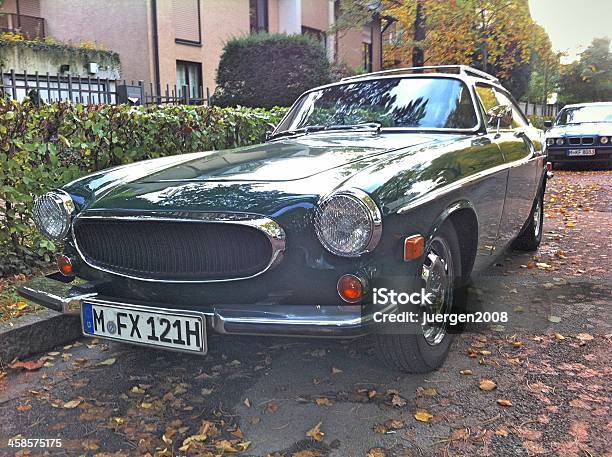 Photo libre de droit de Vintage Voiture De Volvo banque d'images et plus d'images libres de droit de 1950-1959 - 1950-1959, Antique, Antiquités