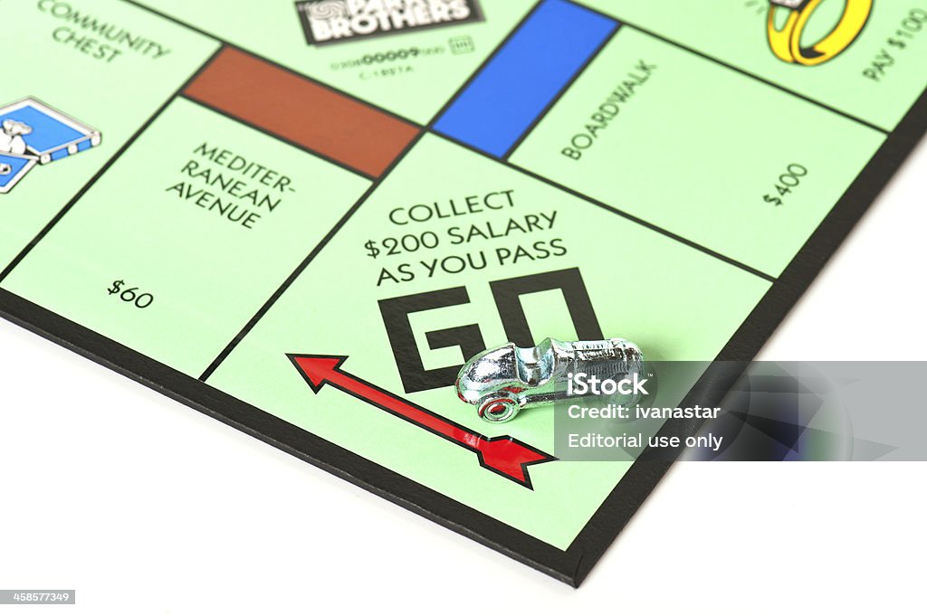 Monopoly concentré sur Go Field et voiture - Photo de Monopoly - Jeu de société libre de droits