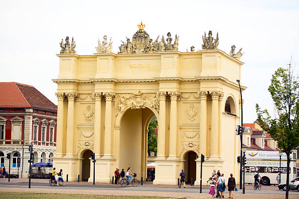 brandenburger tor (potsdam - editorial germany brandenburg potsdam photos et images de collection