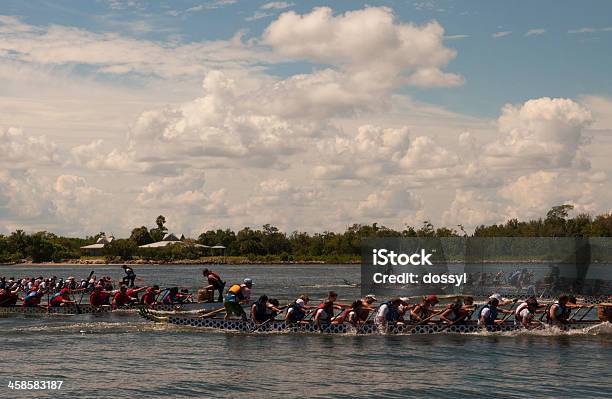 Corrida De Barcos Do Dragão - Fotografias de stock e mais imagens de Ao Ar Livre - Ao Ar Livre, Atividade Recreativa, Bateria - Instrumento de Percussão