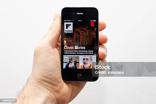 Flipboard アプリケーションで Iphone 4 - .comのストックフォトや画像を多数ご用意 - .com, 1人, iPhone