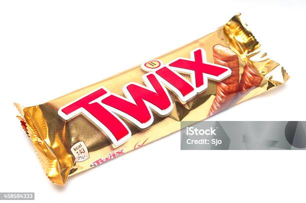 Twix Czekolada Zasuwają - zdjęcia stockowe i więcej obrazów Bez ludzi - Bez ludzi, Białe tło, Cukierek