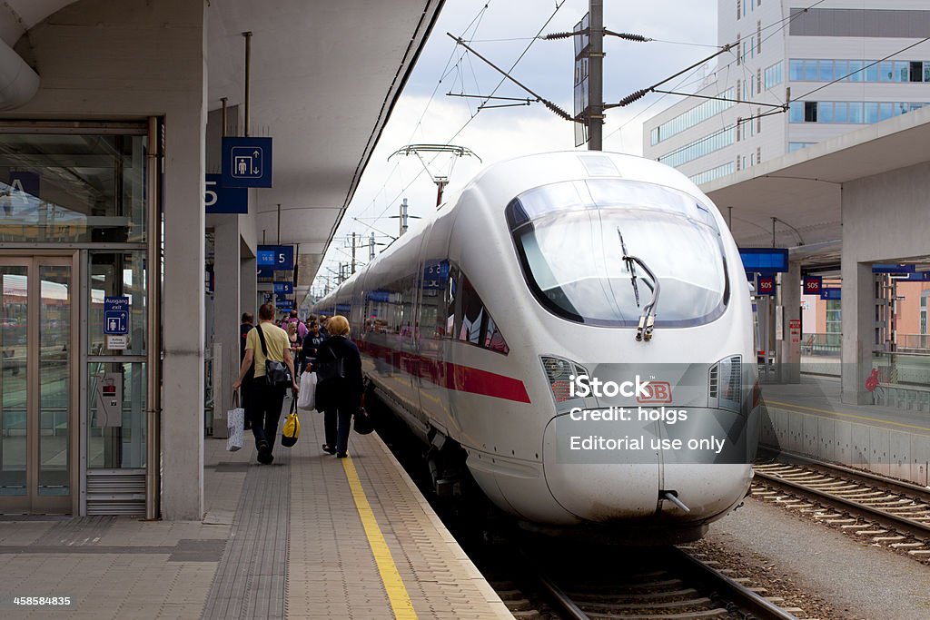 ICE-T - поезд, Линц, Австрия - Стоковые фото Deutsche Bahn роялти-фри