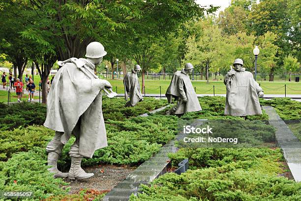 Estátuas De Guerra Da Coréia Veterans Memorial Em Washington - Fotografias de stock e mais imagens de Ao Ar Livre
