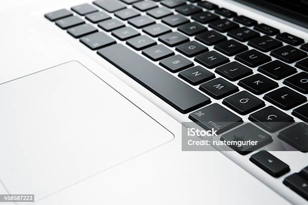 Apple Macbook Pro Stockfoto und mehr Bilder von Computertastatur - Computertastatur, Aluminium, Computer