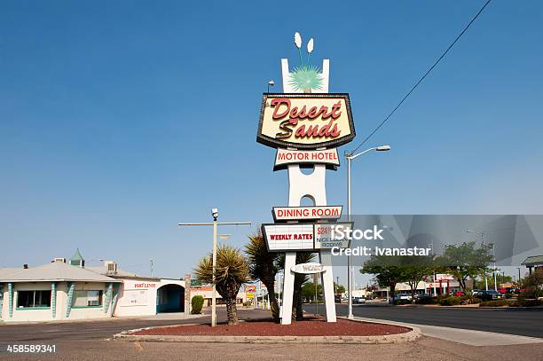 Vintage Znak Motel Na Stare Trasy 66 - zdjęcia stockowe i więcej obrazów Albuquerque - Stan Nowy Meksyk - Albuquerque - Stan Nowy Meksyk, Ameryka, Bez ludzi