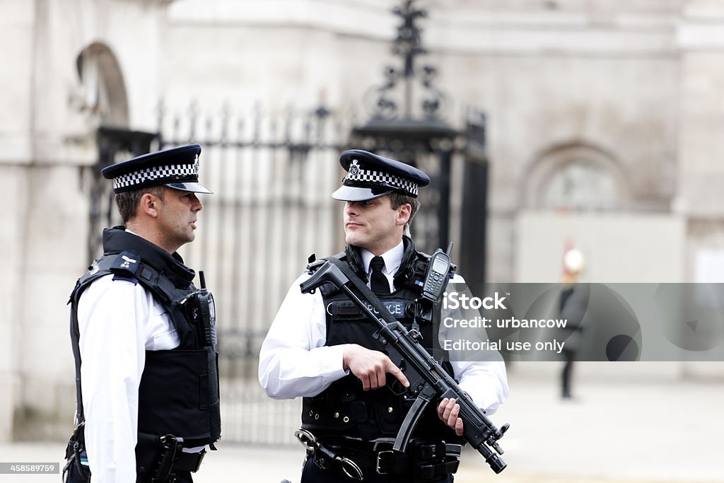 British agentes de policía - Foto de stock de Cuerpo de policía libre de derechos