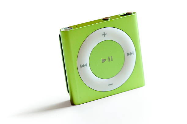 apple ipod shuffle quatrième génération - ipod shuffle photos et images de collection