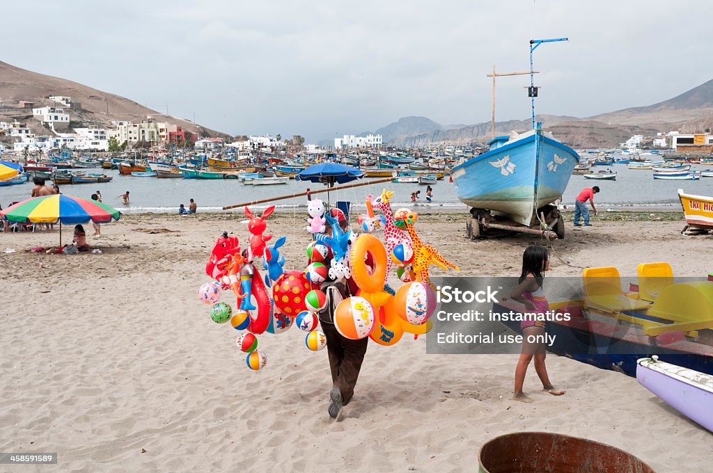 Pucusana Strand in Peru - Lizenzfrei Aufblasbarer Gegenstand Stock-Foto