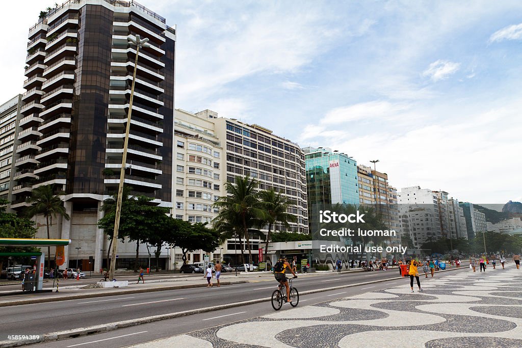 Copacabanab Beach bis Sonntag Nachmittag - Lizenzfrei Außenaufnahme von Gebäuden Stock-Foto