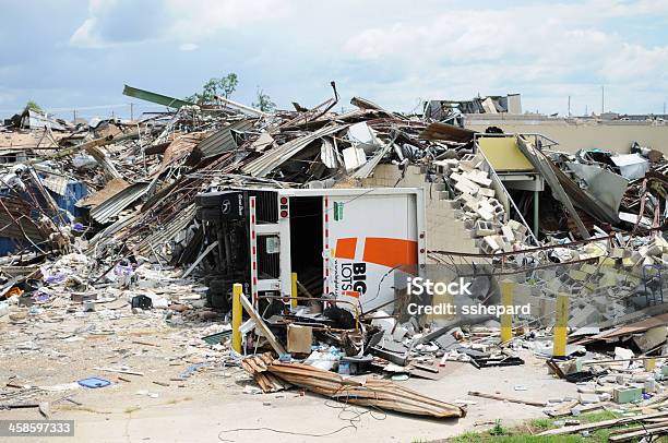 Big Lots Store Destroyed By Tornado Stock Photo - Download Image Now - Tornado, Business, Alabama - US State