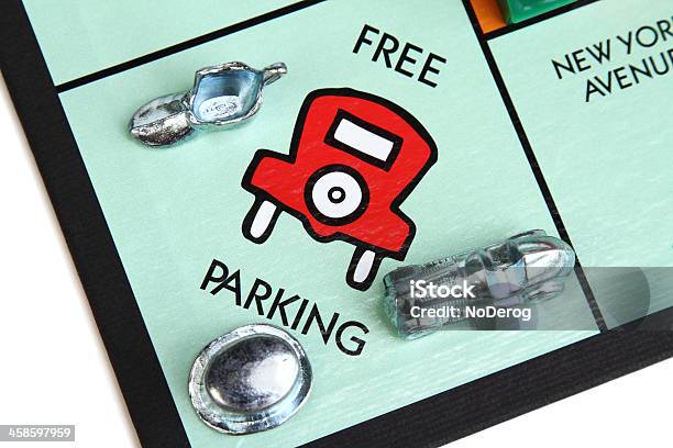 Monopolu Gra Board Przedstawiający Bezpłatny Parking Plac - zdjęcia stockowe i więcej obrazów Gra planszowa
