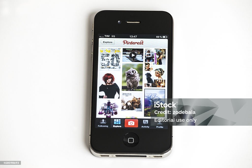 Pinterest aplikacji na Iphone'a 4 - Zbiór zdjęć royalty-free (Pinterest)