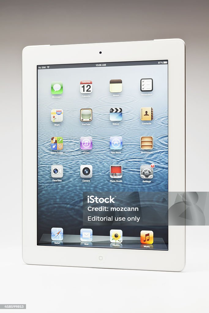 Новый ipad главный экран - Стоковые фото GAFAM роялти-фри