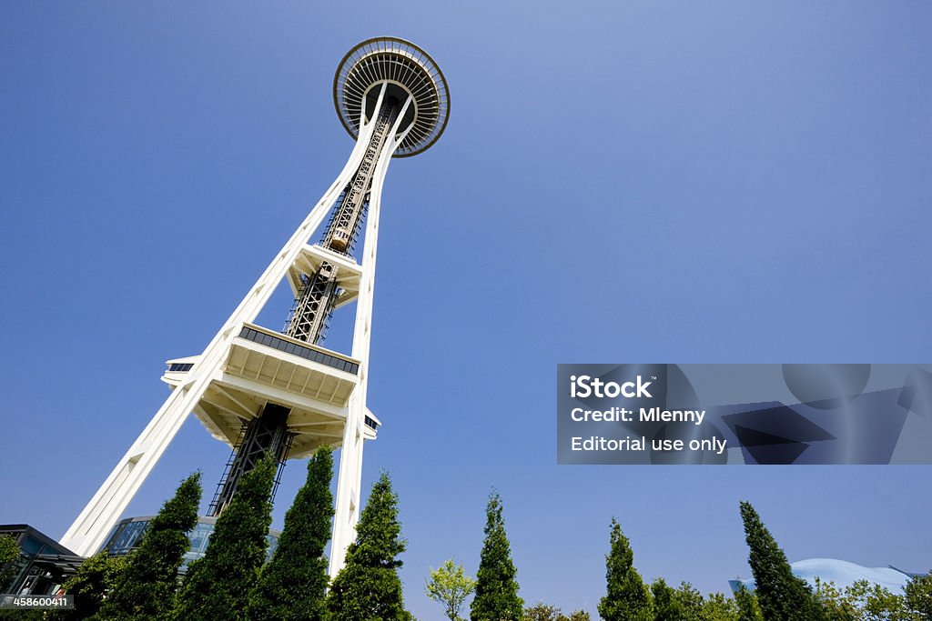 Space Needle de Seattle, EUA - Foto de stock de Alto - Descrição Geral royalty-free