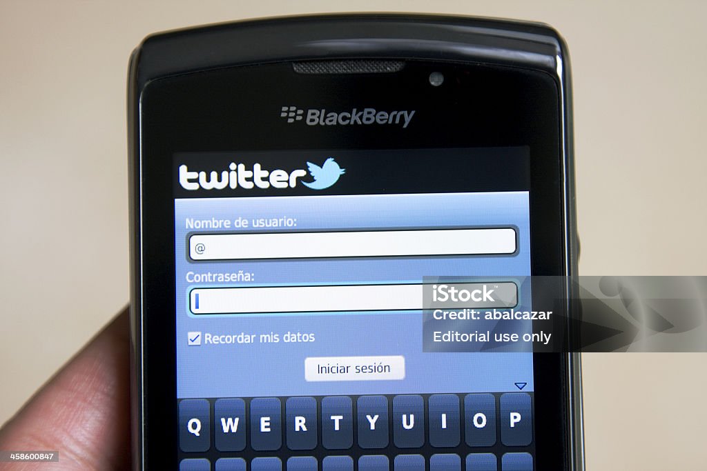 Escrita de redes sociais do blackberry torch - Royalty-free Adulto Foto de stock