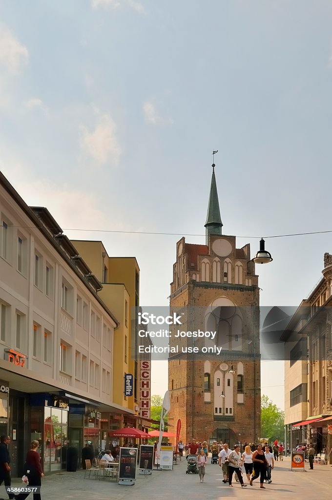 Rostock Kroplin puerta de la ciudad - Foto de stock de Adulto libre de derechos