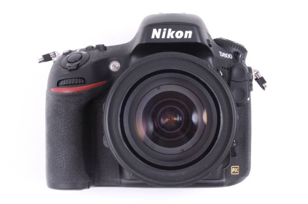 nikon d800 con af-s nikkor 24 120 mm f/3.5 5,6 g ed vr lente - 720p fotografías e imágenes de stock