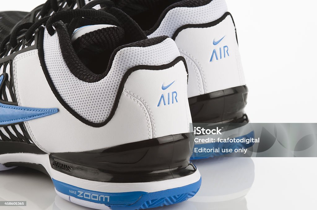 Buty firmy Nike - Zbiór zdjęć royalty-free (Nike - Designer Label)